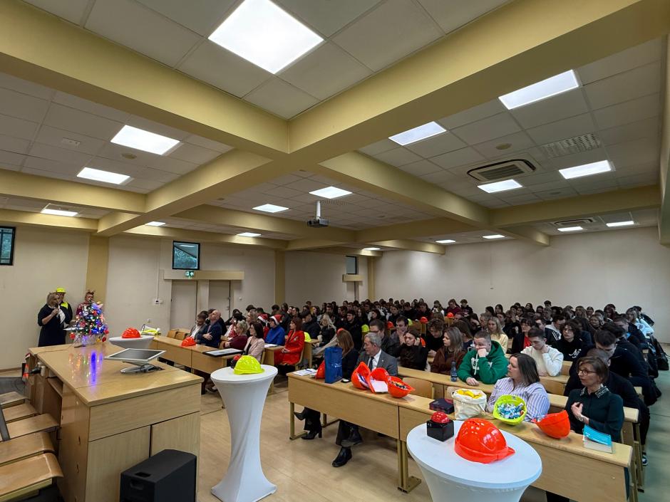 ,,Halo tu bezpieczeństwo. Mikołajkowy konkurs wiedzy o bezpieczeństwie pracy’’